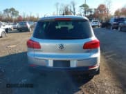 ✅ 2017 Volkswagen Tiguan Wolfsburg Edition • VIN: WVGSV7AX9HK020953 • Lot: 43595885. Listed on IAAI with 127,773 mi. Free auction sales archive from the USA and detailed vehicle history report at DreamBid. Image 16.