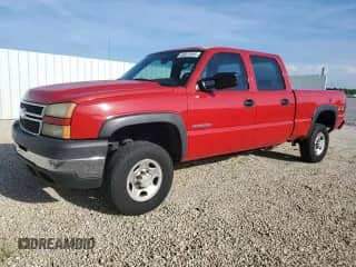 2006 Chevrolet Silverado 2500HD LT2 with VIN 1GCHK23UX6F145866, listed as a Copart auction lot 66022065 with 107,420 mi miles and Clean title. Bid and sale history available at DreamBid. Image 1.