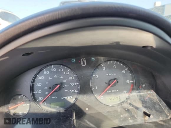 ✅ 2000 Subaru Legacy GT • VIN: 4S3BH6455Y6310633 • Лот: 81004005. Опубликован ранее на Copart с пробегом Не указан. Бесплатный доступ к архиву аукционных продаж из США и подробный отчёт об истории автомобиля на DreamBid. Изображение 9.