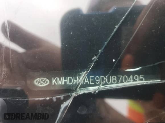 2013 Hyundai Elantra Limited с VIN KMHDH4AE9DU870495, выставлен на аукционе Copart как лот 67137195 с пробегом Не указан миль и Списание • Salvage title. История ставок и продаж доступна на DreamBid. Изображение 12.