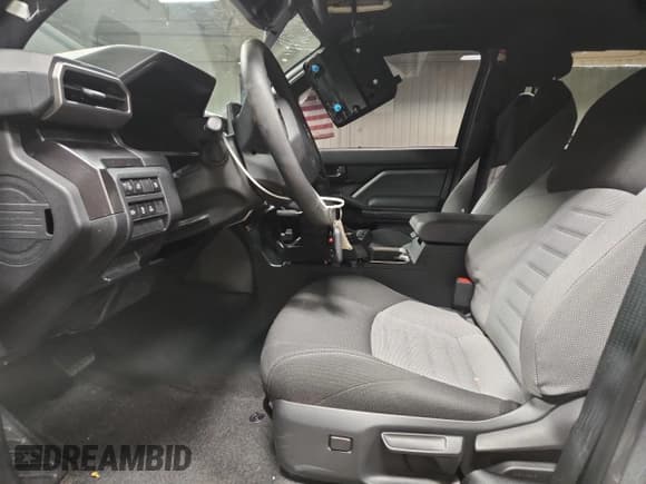 ✅ 2025 Toyota 4Runner TRD Off Road • VIN: JTEVA5BR0S5015482 • Lot: 93857135. Listed on Copart with 11,072 mi. Free auction sales archive from the USA and detailed vehicle history report at DreamBid. Image 7.