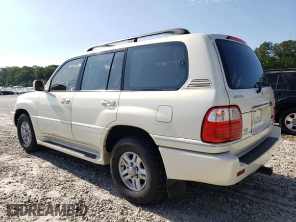 ✅ 1998 Lexus LX 470 • VIN: JT6HT00W3W0021133 • Lot: 58240065. Listed on Copart with 178,185 mi. Free auction sales archive from the USA and detailed vehicle history report at DreamBid. Image 2.