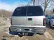 2000 Chevrolet Suburban LT с VIN 3GNFK16T7YG129363, выставлен на аукционе IAAI как лот 41586348 с пробегом 150 111 миль миль и . История ставок и продаж доступна на DreamBid. Изображение 17.
