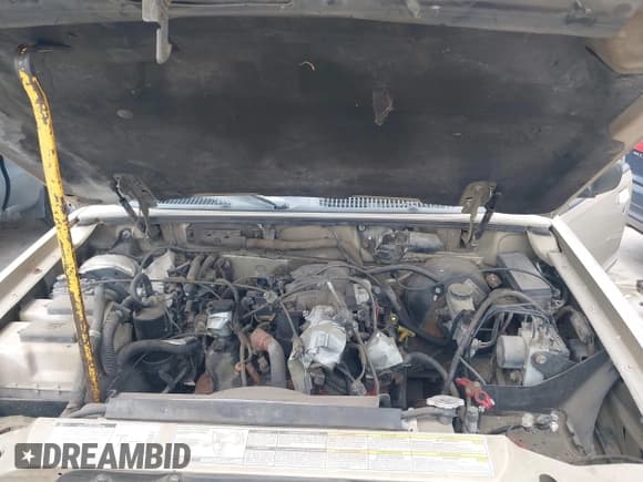 ✅ 1999 Ford Explorer XL • VIN: 1FMZU32X1XZB10743 • Lot: 42562171. Listed on IAAI with 247,478 mi. Free auction sales archive from the USA and detailed vehicle history report at DreamBid. Image 10.