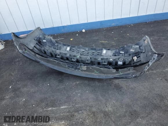 ✅ 2016 Dodge Charger Road/Track • VIN: 2C3CDXCT9GH247334 • Lot: 65818605. Listed on Copart with 123,143 mi. Free auction sales archive from the USA and detailed vehicle history report at DreamBid. Image 12.