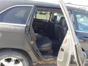 ✅ 2006 Chrysler Pacifica Touring • VIN: 2A8GF68486R609948 • Lot: 43592653. Wystawiony na IAAI z przebiegiem 169 979 mil. Bezpłatny archiwum sprzedaży aukcyjnych z USA i szczegółowy raport historii pojazdu na DreamBid. Zdjęcie 8.