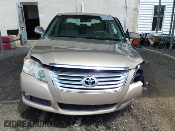 ✅ 2008 Toyota Avalon XL • VIN: 4T1BK36B68U289575 • Lot: 42992383. Wystawiony na IAAI z przebiegiem 110 821 mil. Bezpłatny archiwum sprzedaży aukcyjnych z USA i szczegółowy raport historii pojazdu na DreamBid. Zdjęcie 12.