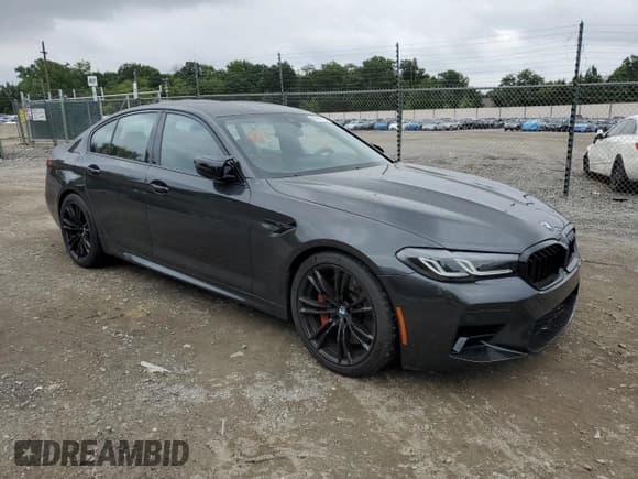 ✅ 2023 BMW M5 • VIN: WBS83CH07PCN14218 • Lot: 67965375. Wystawiony na Copart z przebiegiem 14 887 mil. Bezpłatny archiwum sprzedaży aukcyjnych z USA i szczegółowy raport historii pojazdu na DreamBid. Zdjęcie 4.
