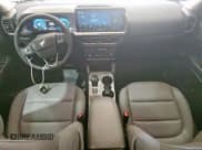 ✅ 2025 Ford Bronco Sport Badlands • VIN: 3FMCR9DA2SRE72242 • Lot: 71608465. Wystawiony na Copart z przebiegiem 279 mil. Bezpłatny archiwum sprzedaży aukcyjnych z USA i szczegółowy raport historii pojazdu na DreamBid. Zdjęcie 8.