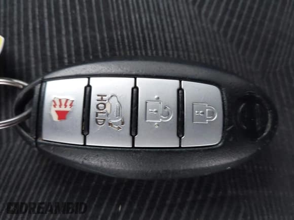 ✅ 2014 Nissan Rogue S • VIN: 5N1AT2MK1EC802027 • Лот: 41554356. Опубликован ранее на IAAI с пробегом 178 384 миль. Бесплатный доступ к архиву аукционных продаж из США и подробный отчёт об истории автомобиля на DreamBid. Изображение 11.