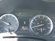 ✅ 2015 Toyota Highlander LE Plus • VIN: 5TDBKRFH0FS200113 • Lot: 43378604. Wystawiony na IAAI z przebiegiem 183 761 mil. Bezpłatny archiwum sprzedaży aukcyjnych z USA i szczegółowy raport historii pojazdu na DreamBid. Zdjęcie 7.