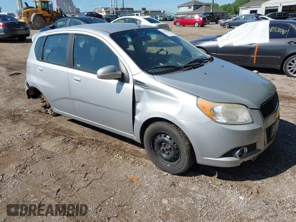 ✅ 2010 Chevrolet Aveo 2LT • VIN: KL1TG6DE2AB113141 • Lot: 42302625. Wystawiony na IAAI z przebiegiem 169 450 mil. Bezpłatny archiwum sprzedaży aukcyjnych z USA i szczegółowy raport historii pojazdu na DreamBid. Zdjęcie 1.