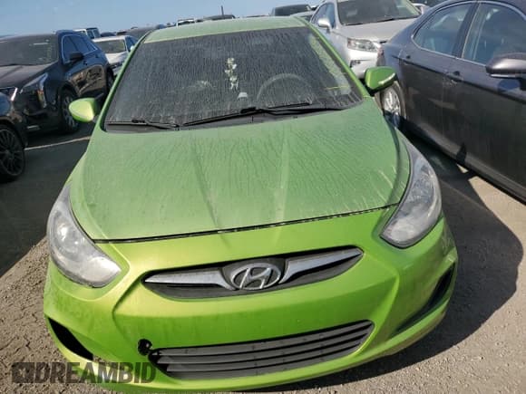 ✅ 2013 Hyundai Accent GS • VIN: KMHCT5AE3DU135334 • Лот: 75125894. Опубликован ранее на Copart с пробегом Не указан. Бесплатный доступ к архиву аукционных продаж из США и подробный отчёт об истории автомобиля на DreamBid. Изображение 5.