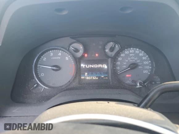 ✅ 2015 Toyota Tundra SR • VIN: 5TFTY5F11FX008739 • Lot: 83917744. Listed on Copart with 180,732 mi. Free auction sales archive from the USA and detailed vehicle history report at DreamBid. Image 9.