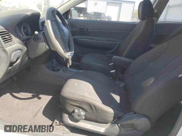 ✅ 2011 Hyundai Accent GS • VIN: KMHCM3AC4BU192462 • Лот: 58100395. Опубликован ранее на Copart с пробегом 132 523 миль. Бесплатный доступ к архиву аукционных продаж из США и подробный отчёт об истории автомобиля на DreamBid. Изображение 7.