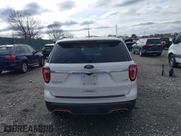 ✅ 2018 Ford Explorer Platinum • VIN: 1FM5K8HT0JGA96195 • Лот: 43659156. Опубликован ранее на IAAI с пробегом 75 269 миль. Бесплатный доступ к архиву аукционных продаж из США и подробный отчёт об истории автомобиля на DreamBid. Изображение 15.