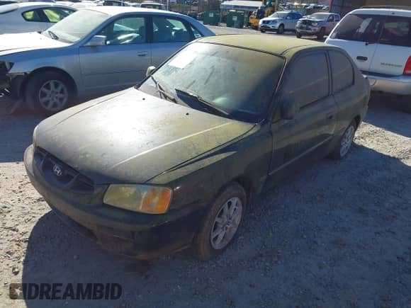 2001 Hyundai Accent GS z VIN KMHCG35C31U144323, wystawiony jako IAAI lot #41695996 z przebiegiem 186 501 mil mil oraz . Historia ofert i sprzedaży dostępna na DreamBid. Obrazek 2.