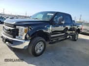 ✅ 2019 Ford F-250 XLT • VIN: 1FT7W2B64KEC35050 • Lot: 90947205. Listed on Copart with 95,842 mi. Free auction sales archive from the USA and detailed vehicle history report at DreamBid. Image 1.