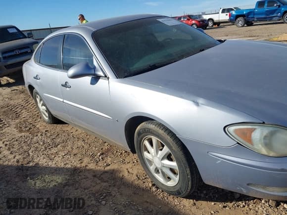 ✅ 2006 Buick LaCrosse CX • VIN: 2G4WC582961272575 • Lot: 43578604. Listed on IAAI with 325,725 mi. Free auction sales archive from the USA and detailed vehicle history report at DreamBid. Image 6.