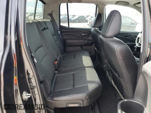 ✅ 2020 Honda Ridgeline RTL-E • VIN: 5FPYK3F73LB007802 • Lot: 82709395. Listed on Copart with 108,282 mi. Free auction sales archive from the USA and detailed vehicle history report at DreamBid. Image 10.