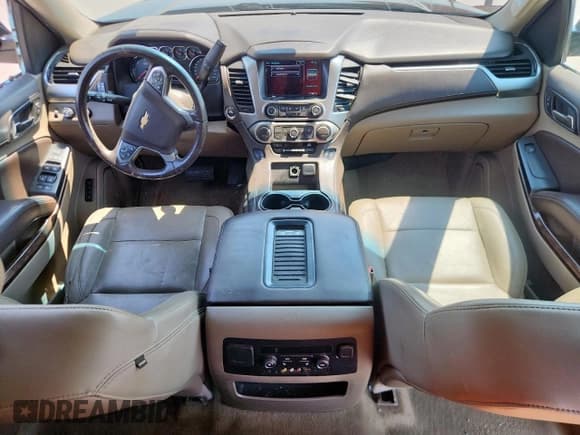 ✅ 2015 Chevrolet Tahoe LT • VIN: 1GNSKBKC1FR503652 • Лот: 69813385. Опубликован ранее на Copart с пробегом 212 564 миль. Бесплатный доступ к архиву аукционных продаж из США и подробный отчёт об истории автомобиля на DreamBid. Изображение 8.