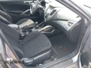 ✅ 2016 Hyundai Veloster • VIN: KMHTC6AD4GU303242 • Лот: 42544127. Опубликован ранее на IAAI с пробегом 80 747 миль. Бесплатный доступ к архиву аукционных продаж из США и подробный отчёт об истории автомобиля на DreamBid. Изображение 5.