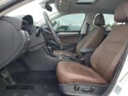 ✅ 2022 Volkswagen Passat SE • VIN: 1VWSA7A33NC005008 • Lot: 83775865. Listed on Copart with 37,401 mi. Free auction sales archive from the USA and detailed vehicle history report at DreamBid. Image 7.