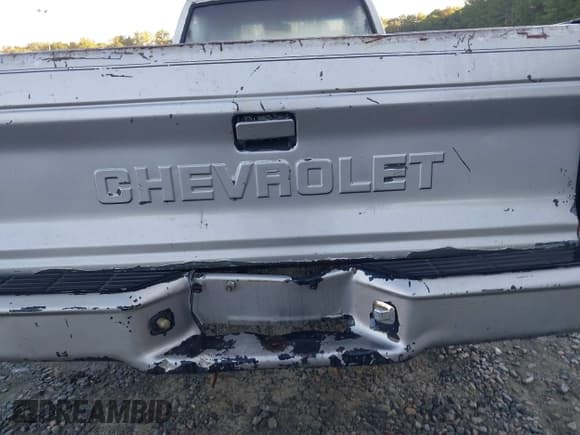 ✅ 1989 Chevrolet S-10 X96 • VIN: 1GCCS14Z4K2228306 • Лот: 43466457. Опубликован ранее на IAAI с пробегом 175 800 миль. Бесплатный доступ к архиву аукционных продаж из США и подробный отчёт об истории автомобиля на DreamBid. Изображение 6.