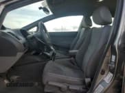 ✅ 2008 Honda Civic DX-G • VIN: 2HGFA16498H118287 • Лот: 81800295. Опубликован ранее на Copart с пробегом 194 901 миль. Бесплатный доступ к архиву аукционных продаж из США и подробный отчёт об истории автомобиля на DreamBid. Изображение 7.