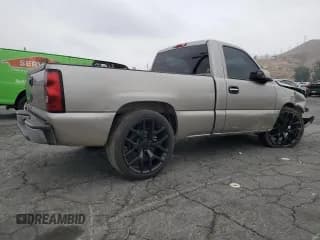 ✅ 2002 Chevrolet Silverado 1500 • VIN: 1GCEC14Z22Z309608 • Лот: 72326284. Опубликован ранее на Copart с пробегом 251 723 миль. Бесплатный доступ к архиву аукционных продаж из США и подробный отчёт об истории автомобиля на DreamBid. Изображение 3.