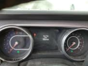 ✅ 2020 Jeep Gladiator Mojave • VIN: 1C6JJTEG8LL205827 • Lot: 68440964. Listed on Copart with Not provided. Free auction sales archive from the USA and detailed vehicle history report at DreamBid. Image 9.