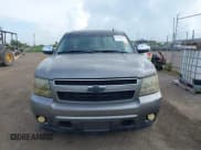 ✅ 2007 Chevrolet Tahoe LS • VIN: 1GNFC13C87R399010 • Lot: 42681863. Listed on IAAI with 211,825 mi. Free auction sales archive from the USA and detailed vehicle history report at DreamBid. Image 12.