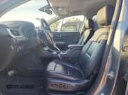 ✅ 2020 GMC Acadia SLT • VIN: 1GKKNMLS6LZ128231 • Lot: 81501665. Wystawiony na Copart z przebiegiem 69 213 mil. Bezpłatny archiwum sprzedaży aukcyjnych z USA i szczegółowy raport historii pojazdu na DreamBid. Zdjęcie 7.