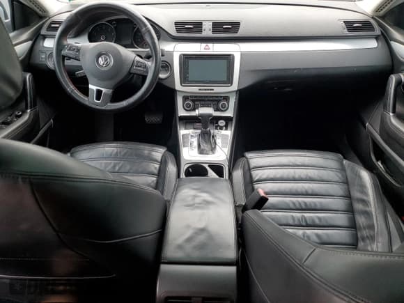 ✅ 2009 Volkswagen CC 4Motion • VIN: WVWGU73C09E512522 • Лот: 59892495. Опубликован ранее на Copart с пробегом Не указан. Бесплатный доступ к архиву аукционных продаж из США и подробный отчёт об истории автомобиля на DreamBid. Изображение 8.