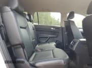 ✅ 2018 Volkswagen Atlas SE • VIN: 1V2DP2CA6JC589289 • Lot: 71044205. Listed on Copart with 220,883 mi. Free auction sales archive from the USA and detailed vehicle history report at DreamBid. Image 11.