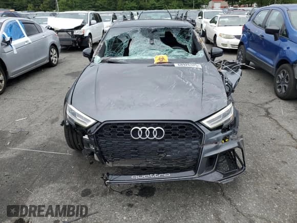 ✅ 2019 Audi RS 3 • VIN: WUABWGFF0KA905110 • Лот: 68926325. Опубликован ранее на Copart с пробегом 61 273 миль. Бесплатный доступ к архиву аукционных продаж из США и подробный отчёт об истории автомобиля на DreamBid. Изображение 5.