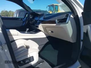 ✅ 2019 BMW X5 xDrive40i • VIN: 5UXCR6C59KLL21046 • Lot: 43353523. Wystawiony na IAAI z przebiegiem 91 785 mil. Bezpłatny archiwum sprzedaży aukcyjnych z USA i szczegółowy raport historii pojazdu na DreamBid. Zdjęcie 5.