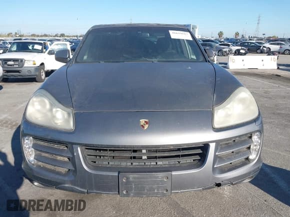 ✅ 2009 Porsche Cayenne • VIN: WP1AA29P89LA09018 • Lot: 41659117. Listed on IAAI with 125,764 mi. Free auction sales archive from the USA and detailed vehicle history report at DreamBid. Image 6.