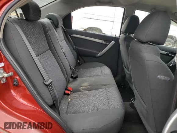 2010 Chevrolet Aveo 2LT z VIN KL1TG5DE6AB115999, wystawiony jako Copart lot #57480104 z przebiegiem 103 604 mil mil oraz Nie do naprawy • Non repairable. Historia ofert i sprzedaży dostępna na DreamBid. Obrazek 10.