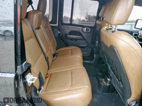 ✅ 2021 Jeep Wrangler Unlimited Rubicon • VIN: 1C4JJXFM8MW557567 • Lot: 69679045. Listed on Copart with 69,134 mi. Free auction sales archive from the USA and detailed vehicle history report at DreamBid. Image 11.