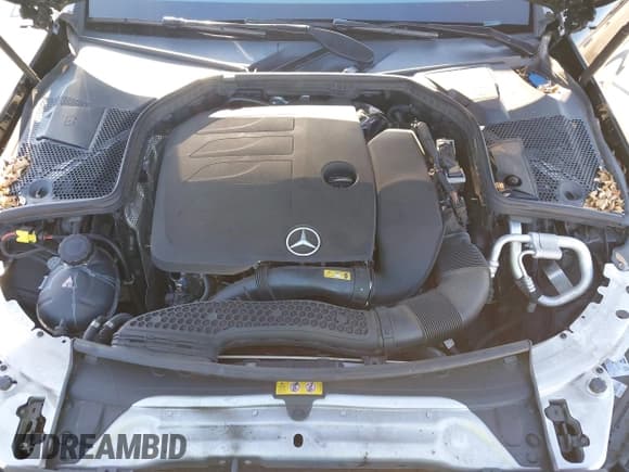 ✅ 2019 Mercedes-Benz C 300 • VIN: WDDWF8DB0KR504801 • Lot: 43247169. Listed on IAAI with 55,539 mi. Free auction sales archive from the USA and detailed vehicle history report at DreamBid. Image 10.