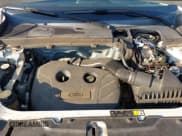 ✅ 2013 Land Rover LR2 • VIN: SALFR2BG1DH374767 • Lot: 43738894. Wystawiony na IAAI z przebiegiem 187 256 mil. Bezpłatny archiwum sprzedaży aukcyjnych z USA i szczegółowy raport historii pojazdu na DreamBid. Zdjęcie 10.