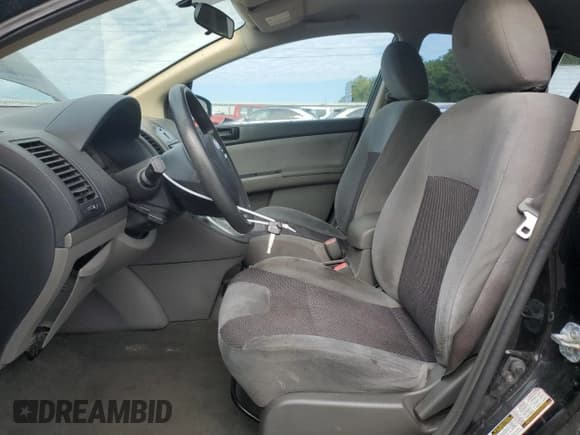 ✅ 2007 Nissan Sentra 2.0 • VIN: 3N1AB61E47L650882 • Лот: 67452425. Опубликован ранее на Copart с пробегом 210 259 миль. Бесплатный доступ к архиву аукционных продаж из США и подробный отчёт об истории автомобиля на DreamBid. Изображение 7.