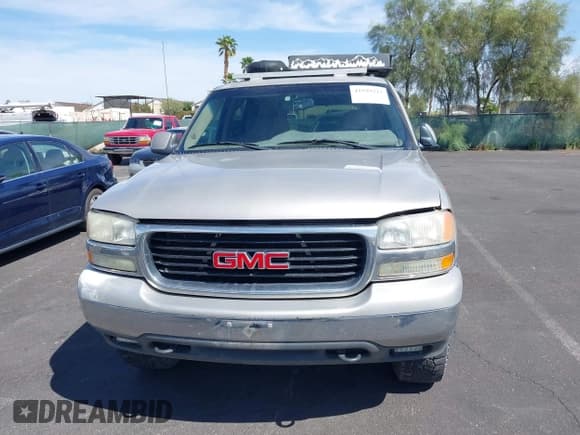 ✅ 2005 GMC Yukon XL SLT • VIN: 1GKFK16Z95J155393 • Lot: 41929213. Listed on IAAI with 206,876 mi. Free auction sales archive from the USA and detailed vehicle history report at DreamBid. Image 6.