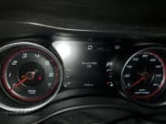 ✅ 2019 Dodge Charger Police • VIN: 2C3CDXAG4KH570253 • Lot: 86527235. Wystawiony na Copart z przebiegiem 81 350 mil. Bezpłatny archiwum sprzedaży aukcyjnych z USA i szczegółowy raport historii pojazdu na DreamBid. Zdjęcie 9.