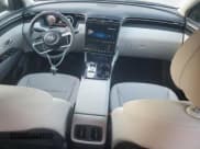 ✅ 2024 Hyundai Tucson SEL Convenience • VIN: KM8JCCD1XRU212731 • Lot: 72331434. Wystawiony na Copart z przebiegiem 1 702 mil. Bezpłatny archiwum sprzedaży aukcyjnych z USA i szczegółowy raport historii pojazdu na DreamBid. Zdjęcie 8.