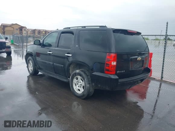 ✅ 2007 Chevrolet Tahoe LS • VIN: 1GNFC13C77R381209 • Lot: 41951832. Listed on IAAI with 145,205 mi. Free auction sales archive from the USA and detailed vehicle history report at DreamBid. Image 3.