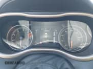 ✅ 2017 Jeep Cherokee Latitude • VIN: 1C4PJLCB1HW503331 • Lot: 42952963. Wystawiony na IAAI z przebiegiem 254 009 mil. Bezpłatny archiwum sprzedaży aukcyjnych z USA i szczegółowy raport historii pojazdu na DreamBid. Zdjęcie 7.