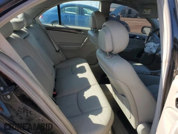 ✅ 2006 Mercedes-Benz C 280 Luxury • VIN: WDBRF92H46F817361 • Lot: 71026145. Wystawiony na Copart z przebiegiem 163 772 mil. Bezpłatny archiwum sprzedaży aukcyjnych z USA i szczegółowy raport historii pojazdu na DreamBid. Zdjęcie 10.