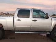 ✅ 2011 Chevrolet Silverado 2500HD LT • VIN: 1GC1KXC84BF117878 • Lot: 43551699. Wystawiony na IAAI z przebiegiem 55 157 mil. Bezpłatny archiwum sprzedaży aukcyjnych z USA i szczegółowy raport historii pojazdu na DreamBid. Zdjęcie 14.